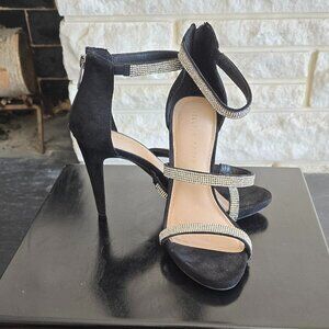 Kelly & Katie Black Strappy Heel